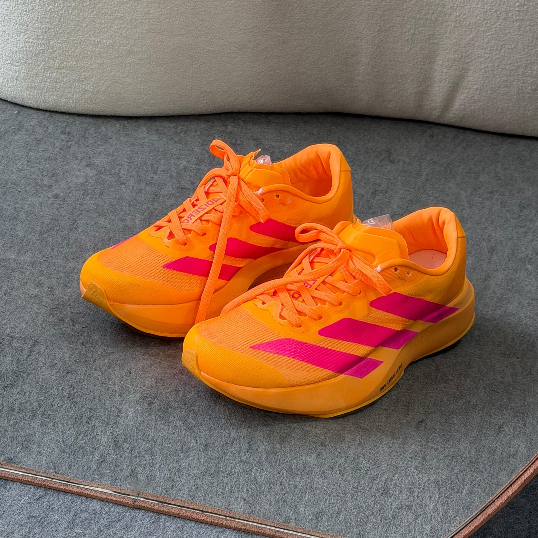 Tênis Adidas Adizero Evo SL - Laranja Pink