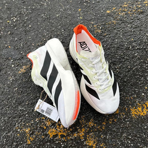 Tênis Adidas Adizero Adios Pro 4 - Branco / Preto / Laranja
