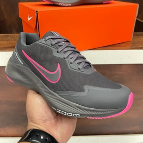 Tênis Nike Zoom 04 - Cinza Chumbo