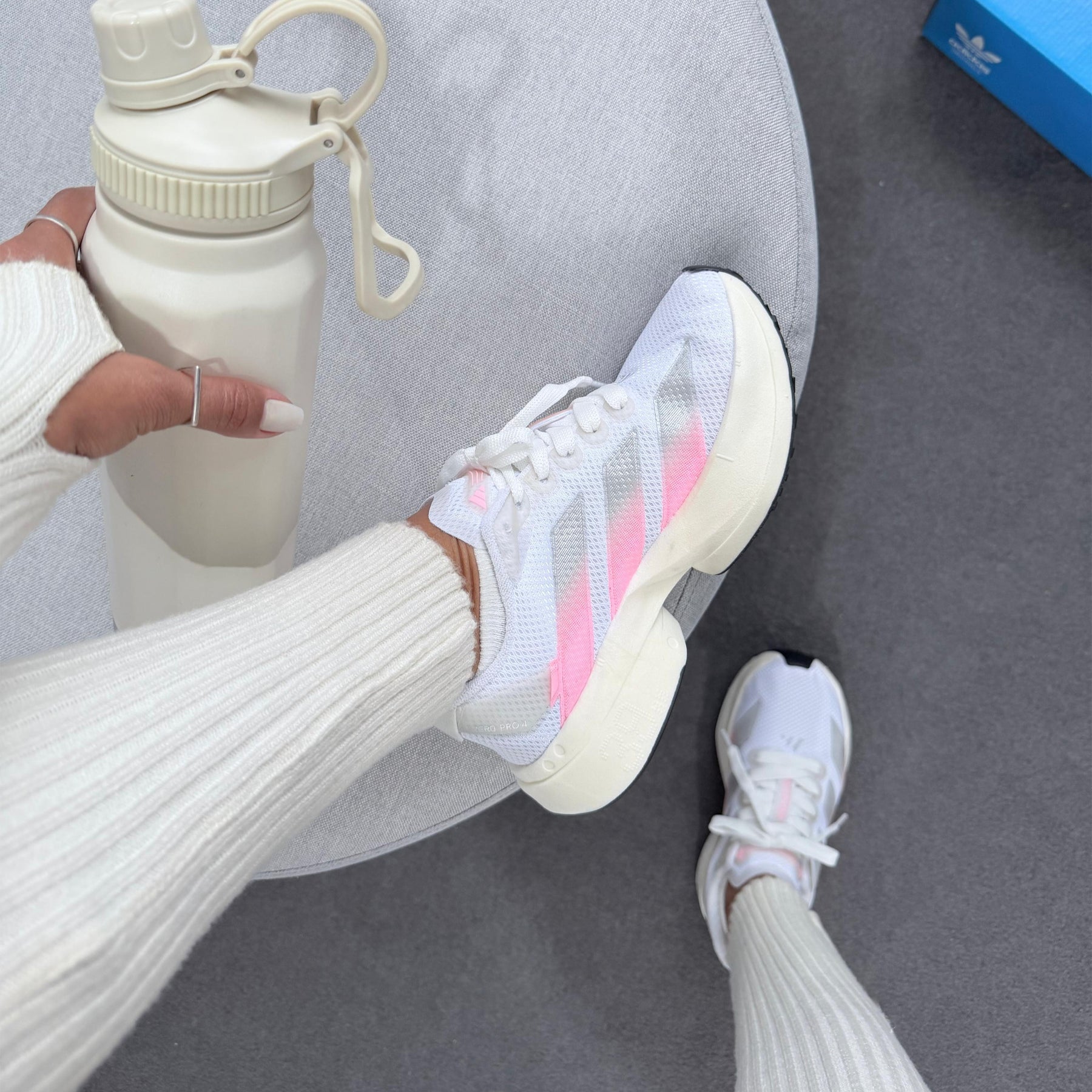 Tênis Adidas Adizero Adios Pro 4 - Branco / Rosa