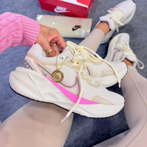 Tênis Nike Zoom React - Linha Luxo Off / Rosa