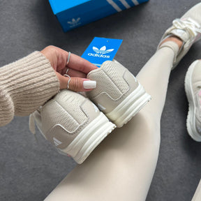 Tênis Adidas Advanced - Off / Rosê