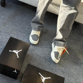 Tênis  Air Jordan Low - Dunas/ Grafite