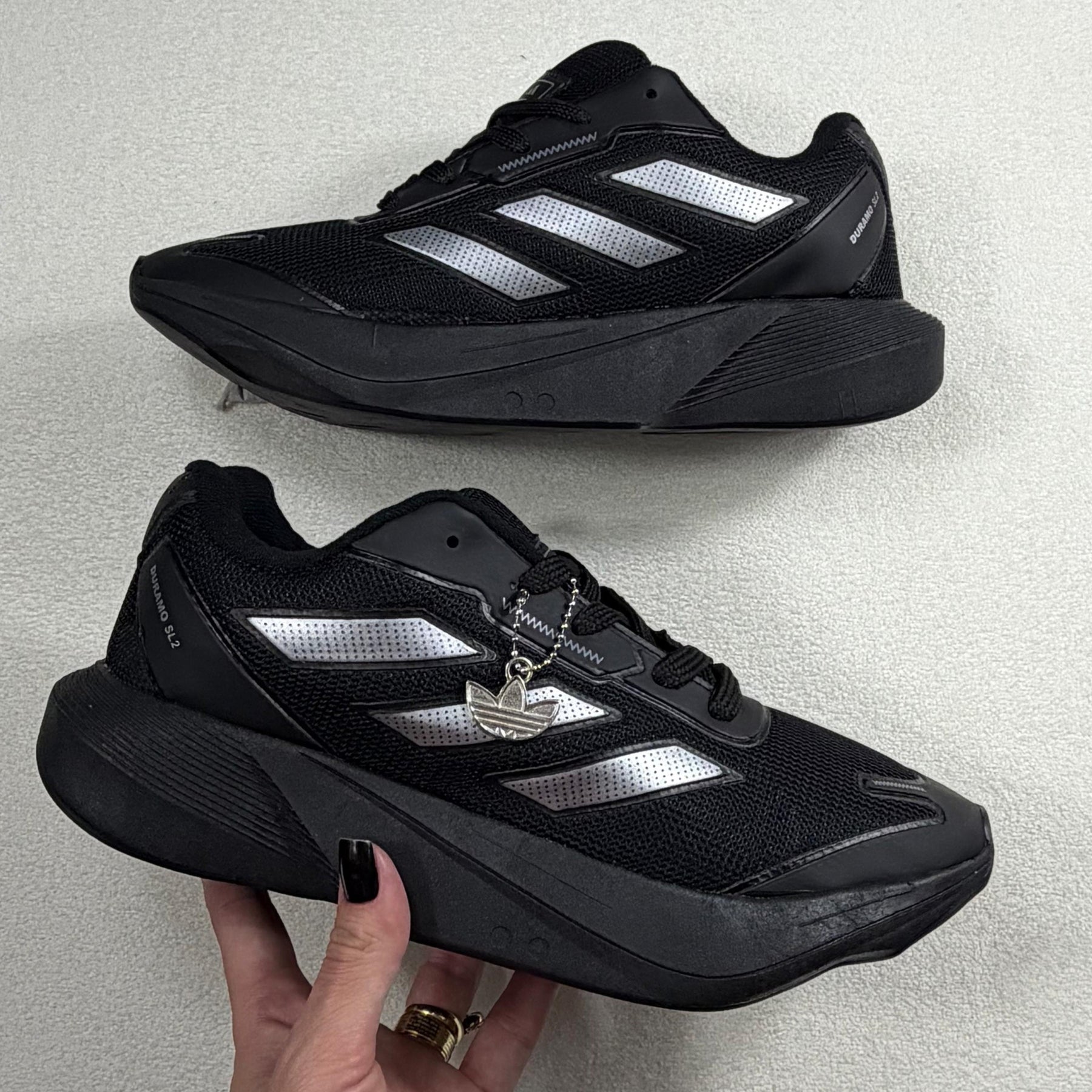 Tênis Adidas Duramo - Preto / Prata