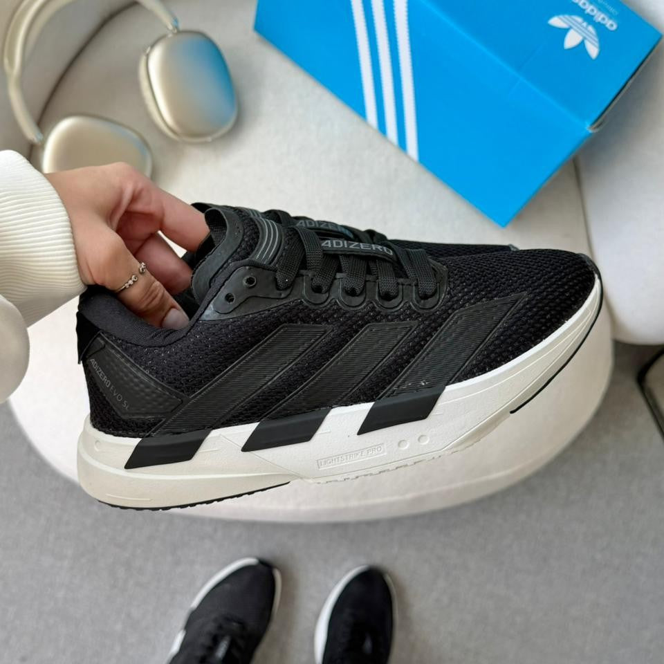 Tênis Adidas Adizero Adios Pro 4 - Preto / Branco