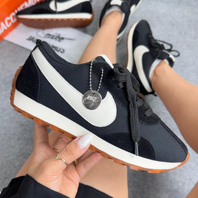Tênis Nike Jacquemus - Preto / Branco