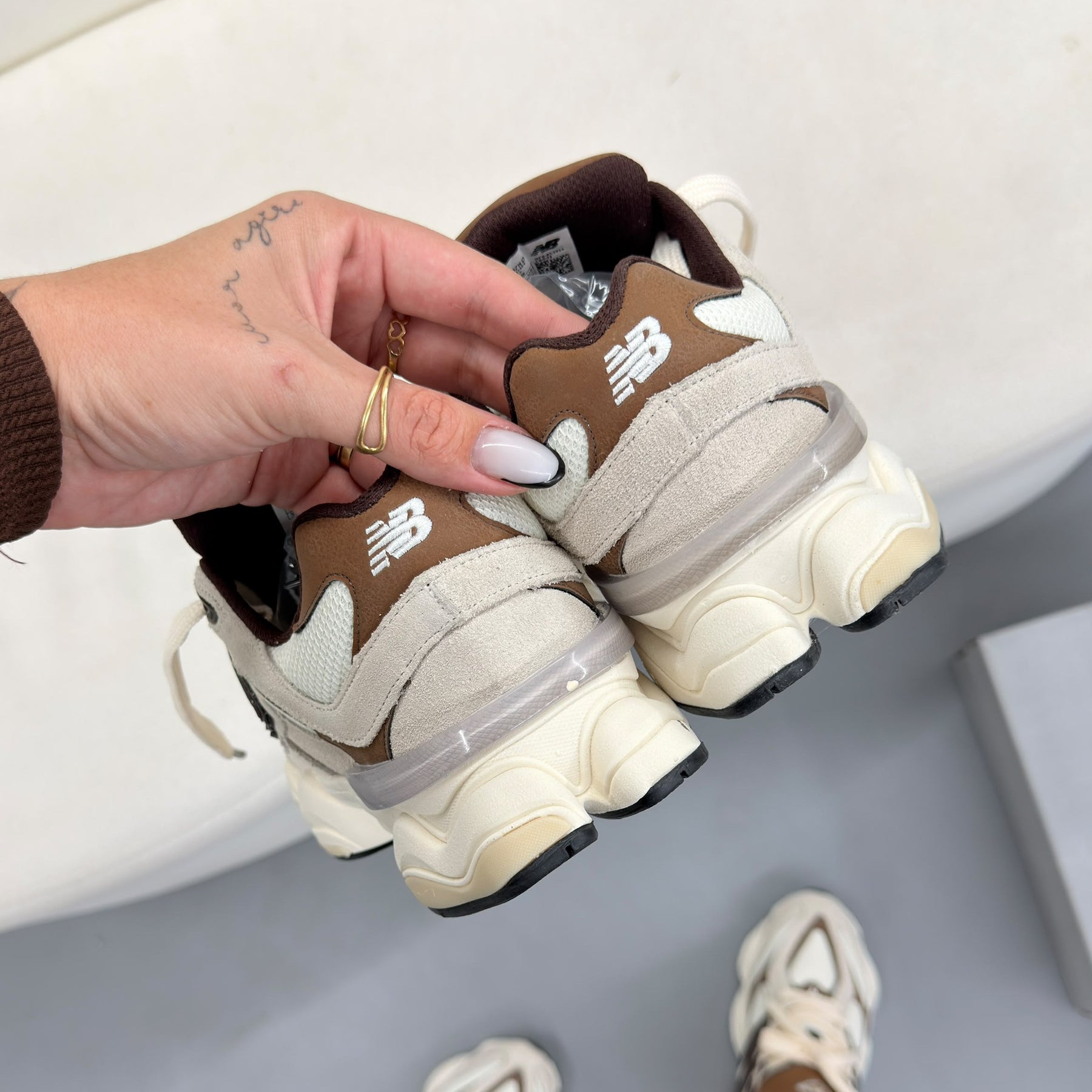 Tênis New Balance 9060 - Vanilla Coffe