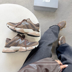 Tênis New Balance 9060 - Chocolate