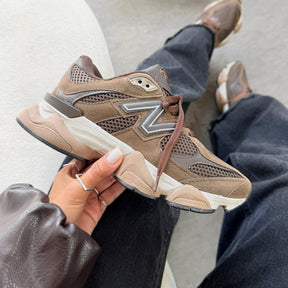 Tênis New Balance 9060 - Chocolate