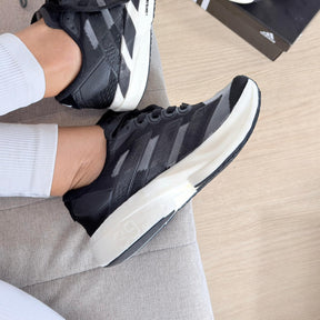 Tênis Adidas Adizero Adios Pro 4 - Preto Off
