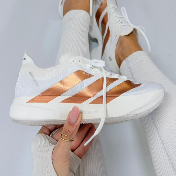 Tênis Adidas Adizero Adios Pro 4 - Off White Bronze