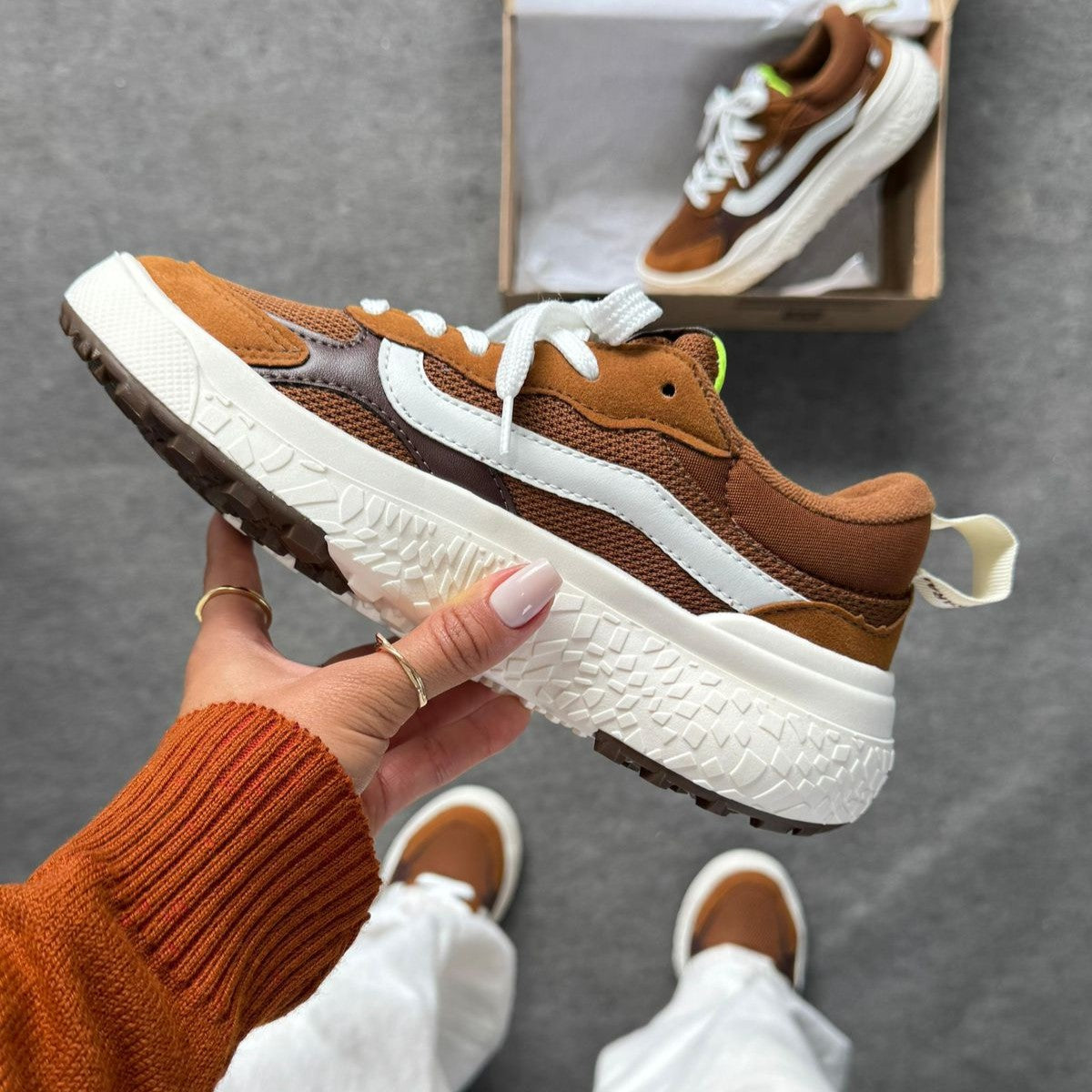 Tênis Vans Ultrarange NEO - Caramelo