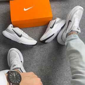 Tênis Nike Flay - Branco