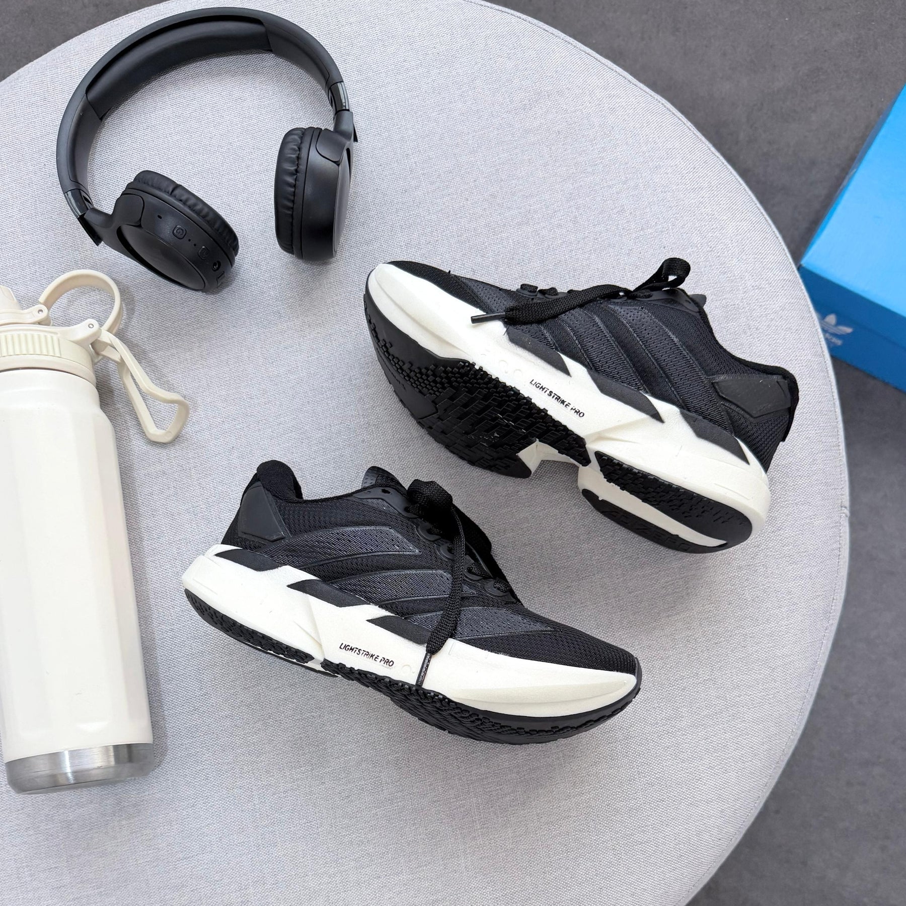 Tênis Adidas Adizero Adios pro 4 - Preto / Branco
