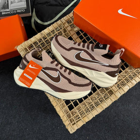 Tênis Nike Zoom X Meia Knit - Bege / Marrom