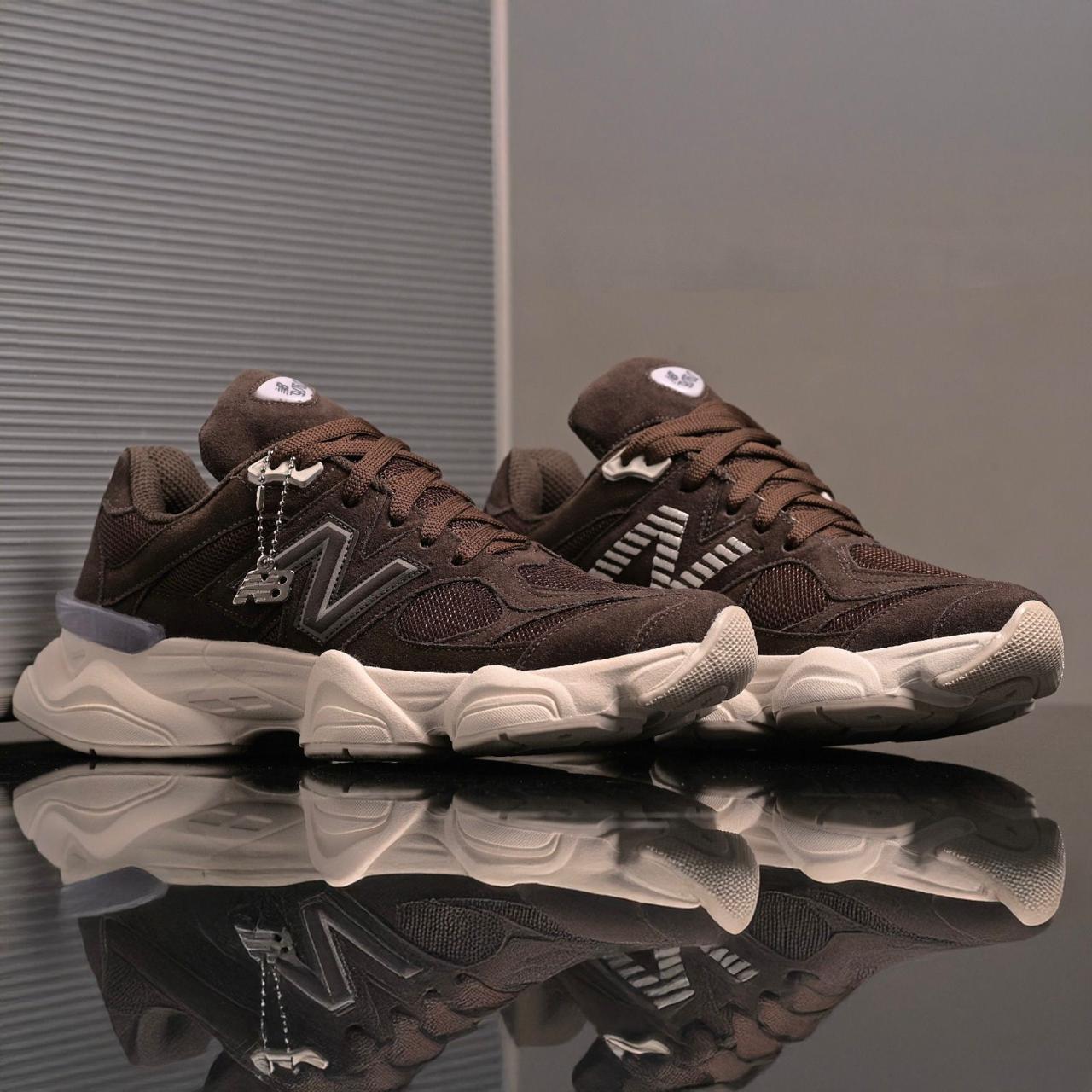 Tênis New Balance 9060 - Marrom Café