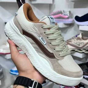 Tênis Vans Ultrarange NEO - Off / Marrom