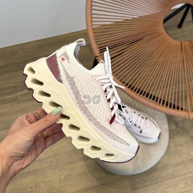 Tênis On CloudSurfer - Branco Uva 2027