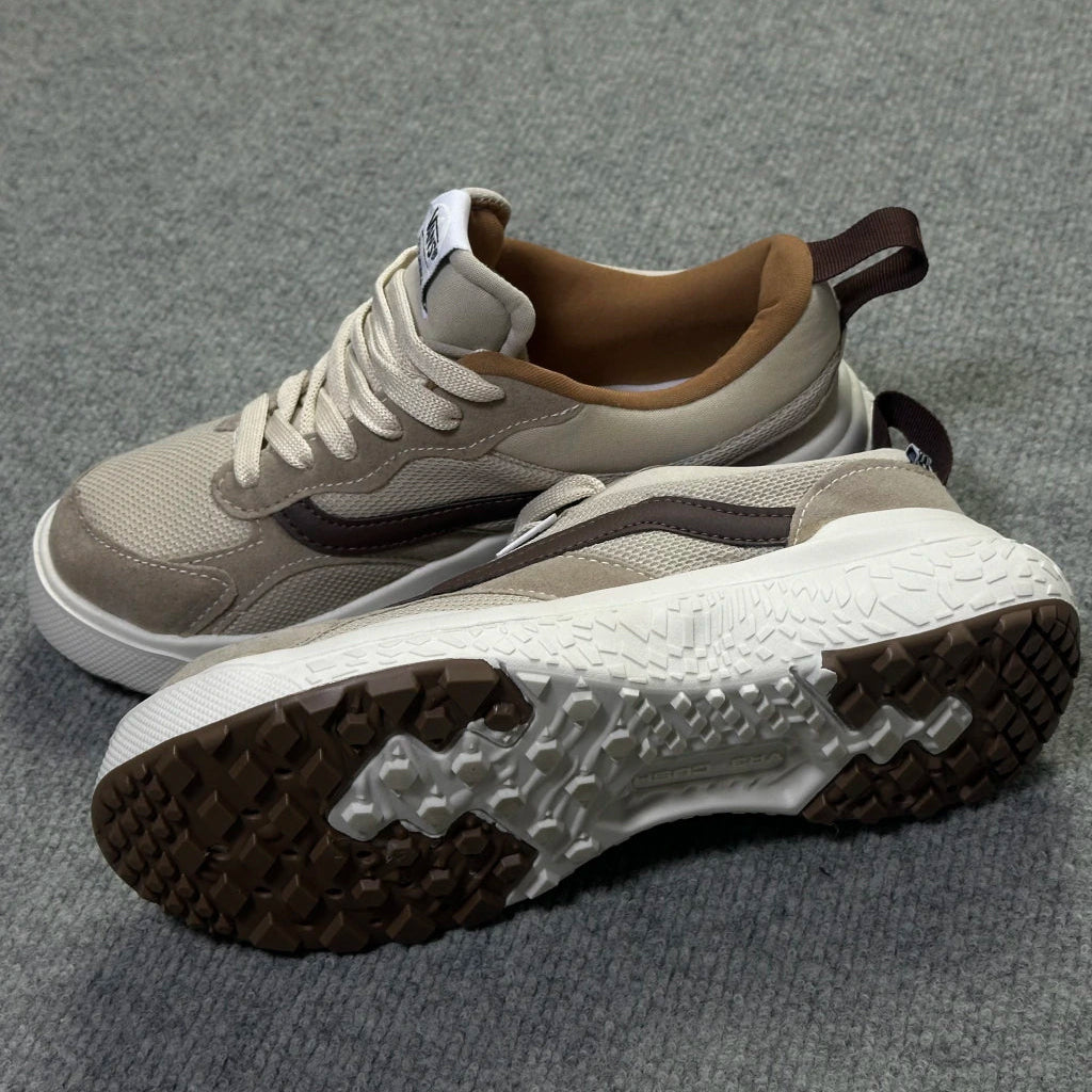 Tênis Vans Ultrarange NEO - Off / Marrom