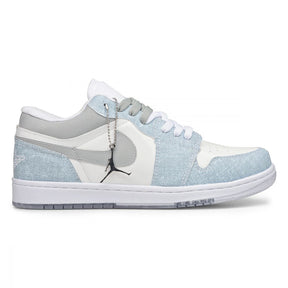 Tênis Air Jordan 1 Low - Jeans