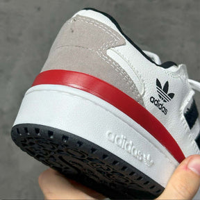 Tênis Adidas Forum Low 84 ADV - Cinza / Vermelho
