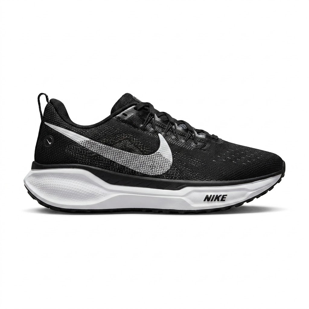 Tênis Nike Pegasus Trail - Preto / Branco