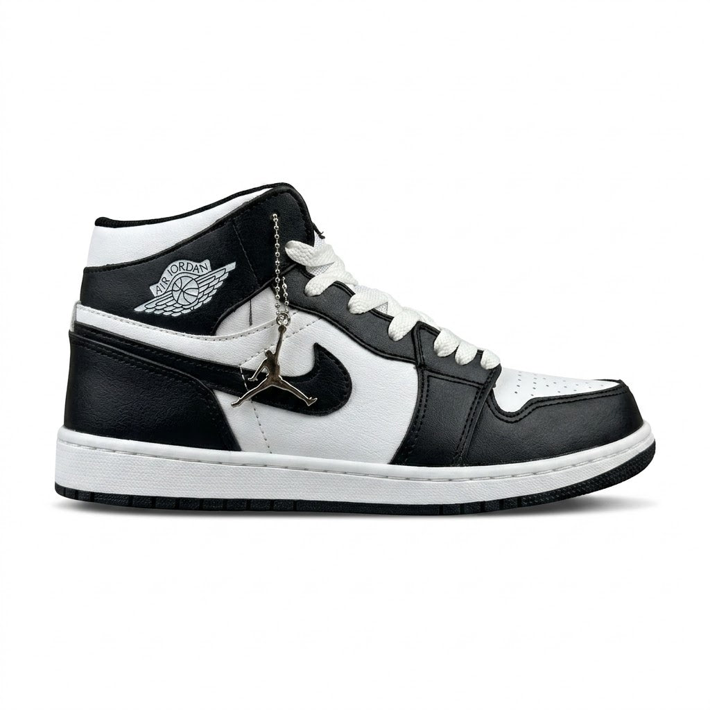 Tênis Nike Air Jordan High - Branco / Preto